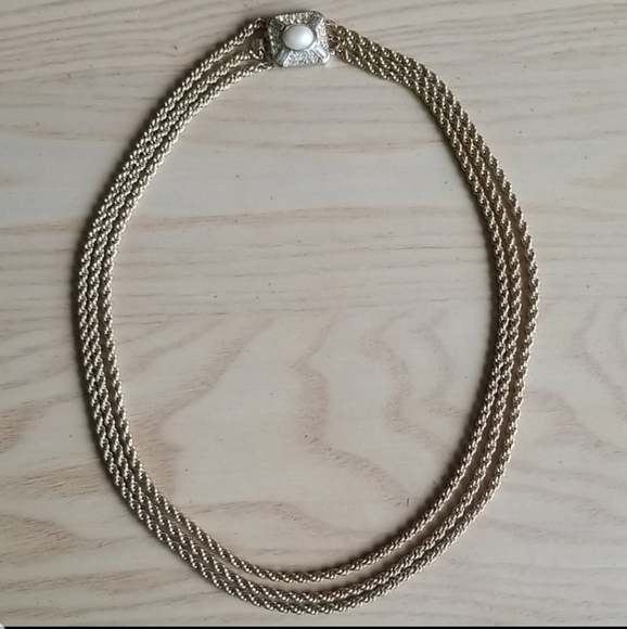🔵Vintage 3 layer Necklace - Picture 11 of 12